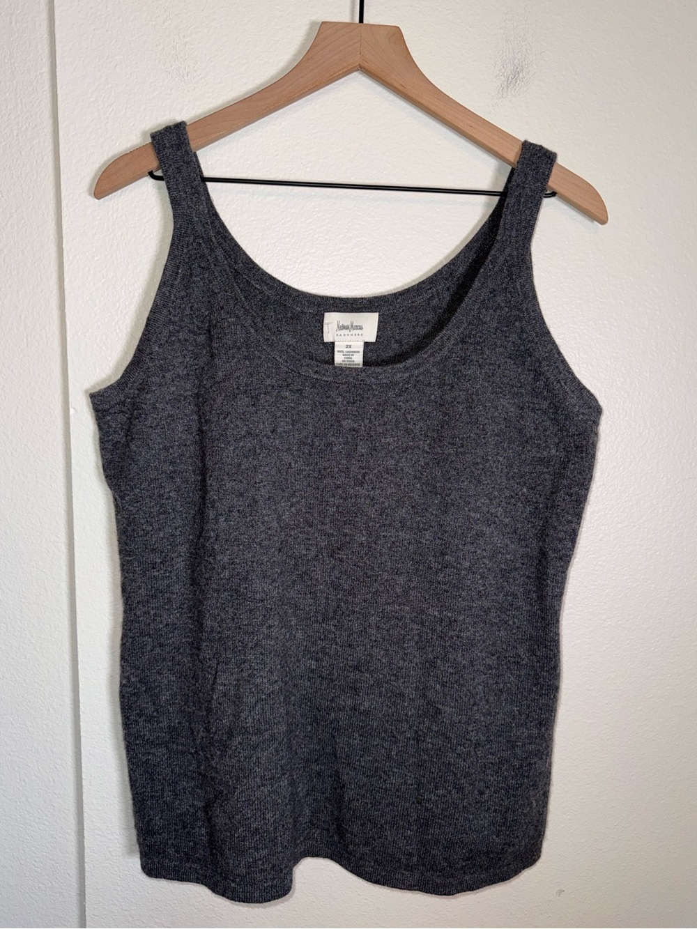 NEIMAN MARCUS Plus Size 100% Cashmere luxury square Neck Layering Tank Top 2X
